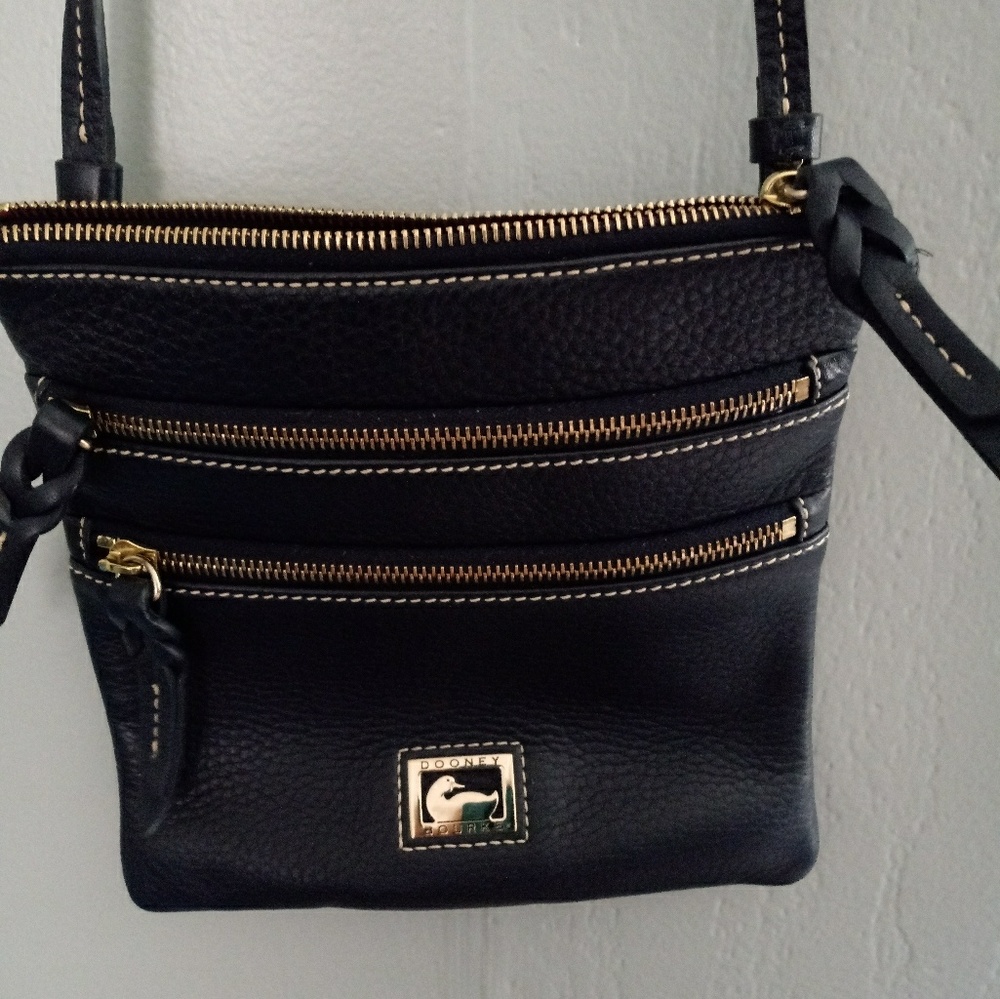 Dooney & Bourke Leather Crossbody Purse
